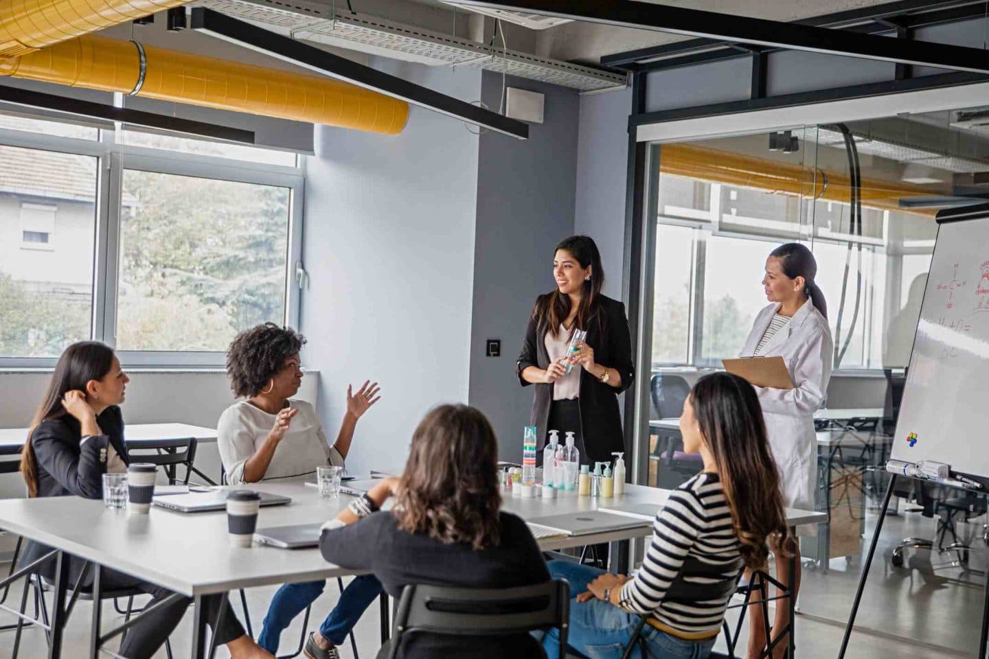 La semaine de 4 jours : Bilan de rentabilité pour les PME en 2026